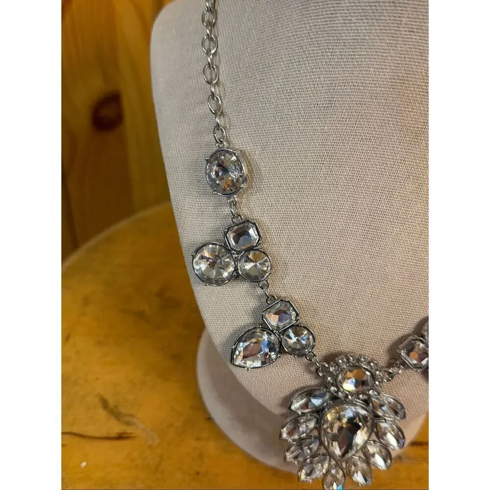 Nordstrom Jeweled Chunky Statement Necklace (7467)